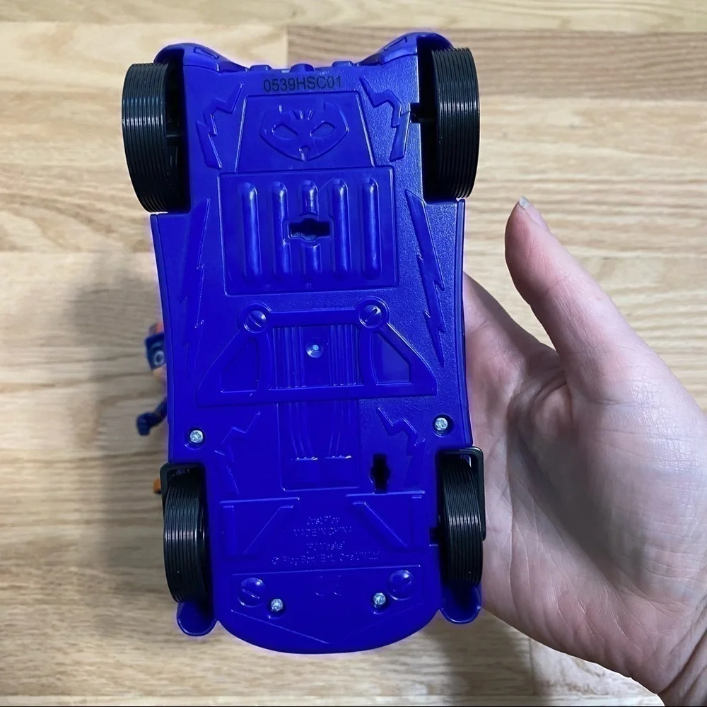 PJ Masks Race Into the Night Cat Car Toy Kids Nickelodeon Blue